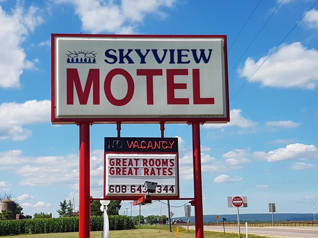 Skyview Motel - Prairie Du Sac المظهر الخارجي الصورة